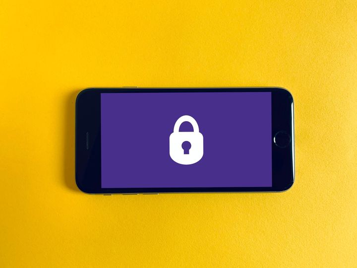Consejos para ayudar a mantener segura tu cuenta de los ataques de phishing